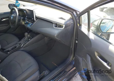 2021 Toyota Corolla Le z USA, uszkodzony, nr VIN 5YFEPMAE9MP147707